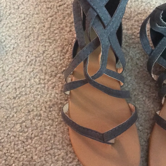 Sandals - Picture 2 of 3